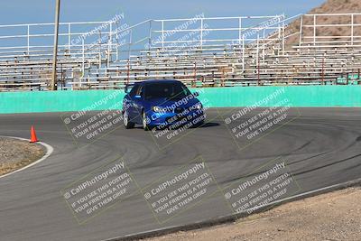 media/Oct-25-2025-West Coast Racing (Sat) [[9fdcbcd09c]]/Novice group/Turn 4/